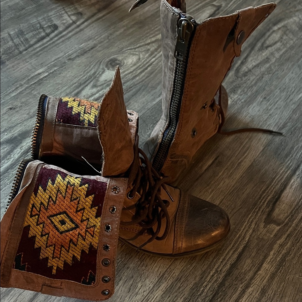 Steve Madden Brown Leather Boots with Tribal Pattern
